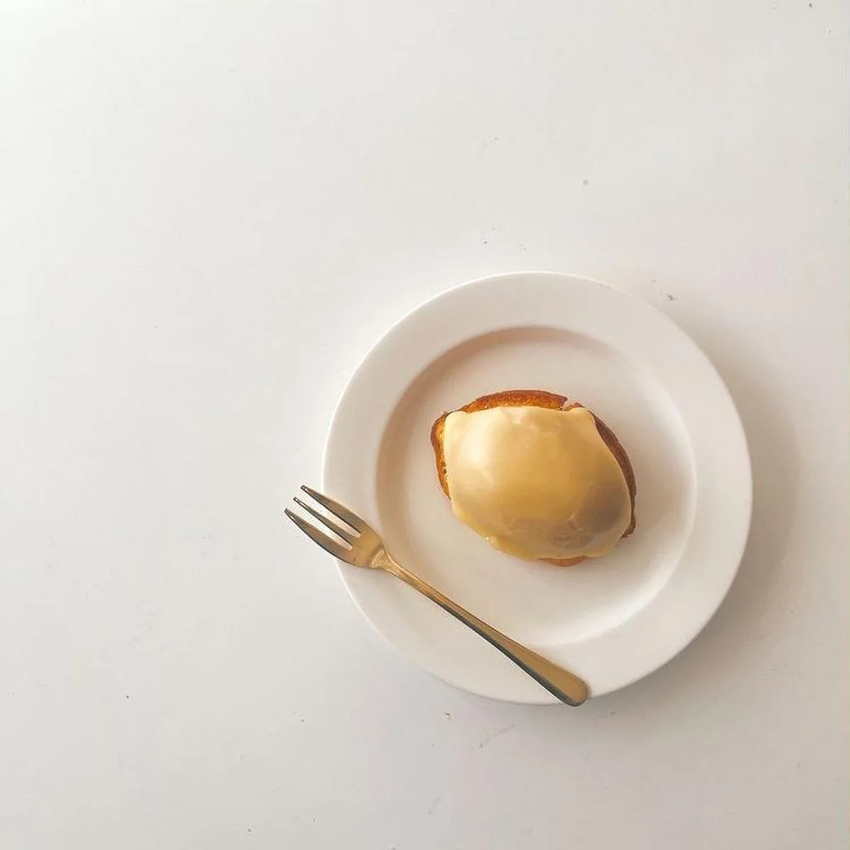 リリコイレモンケーキ￥280／Pacific BAKE HOUSE