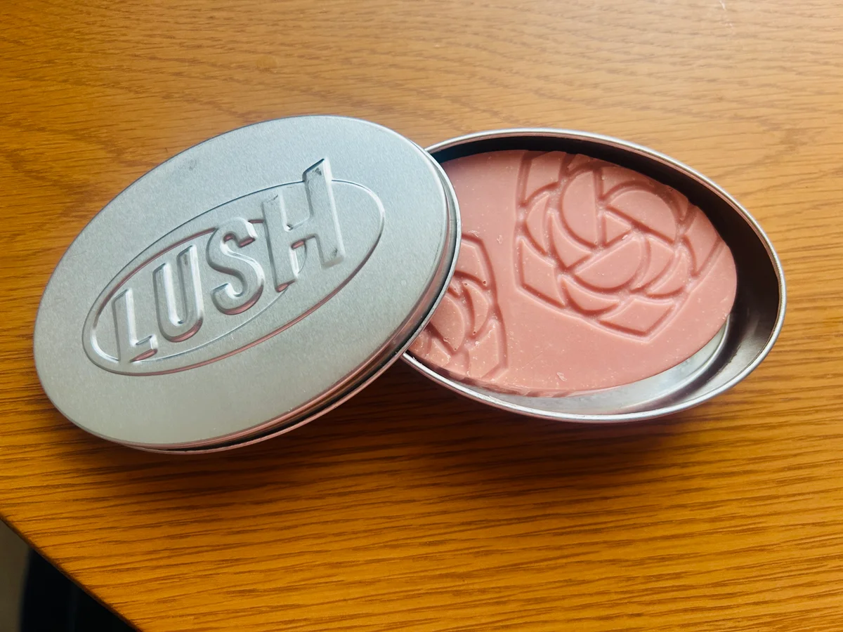 ロマンスオブトゥルース マッサージバー　缶