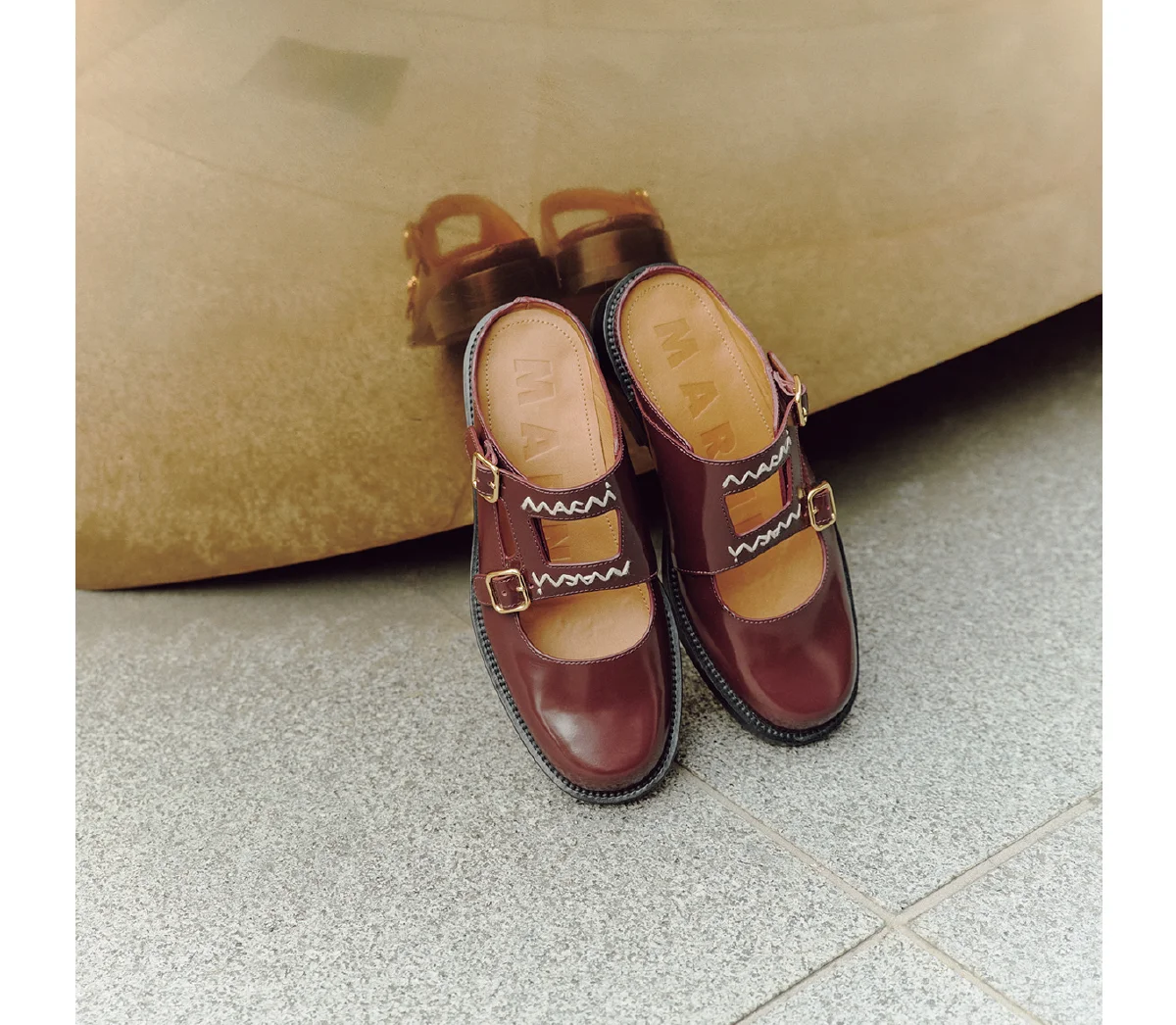 MARNI(マルニ)　スリッパサンダル