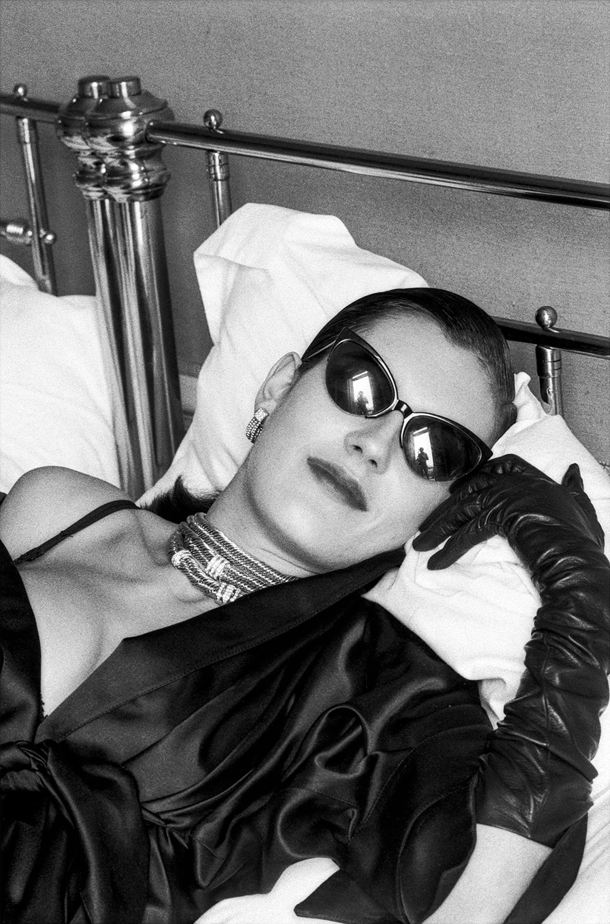 Helmut Newton, Pomellato, Paris, 1984 Copyright Helmut Newton Foundation / Trunk Archive