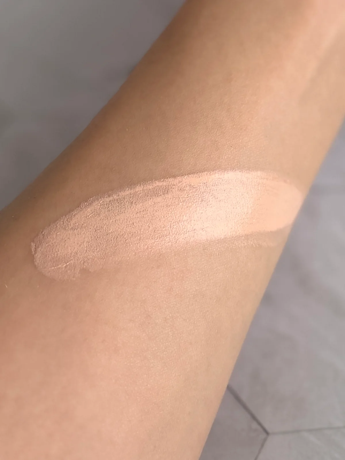 FAS ザ プランプ セラム ファンデーションの画像