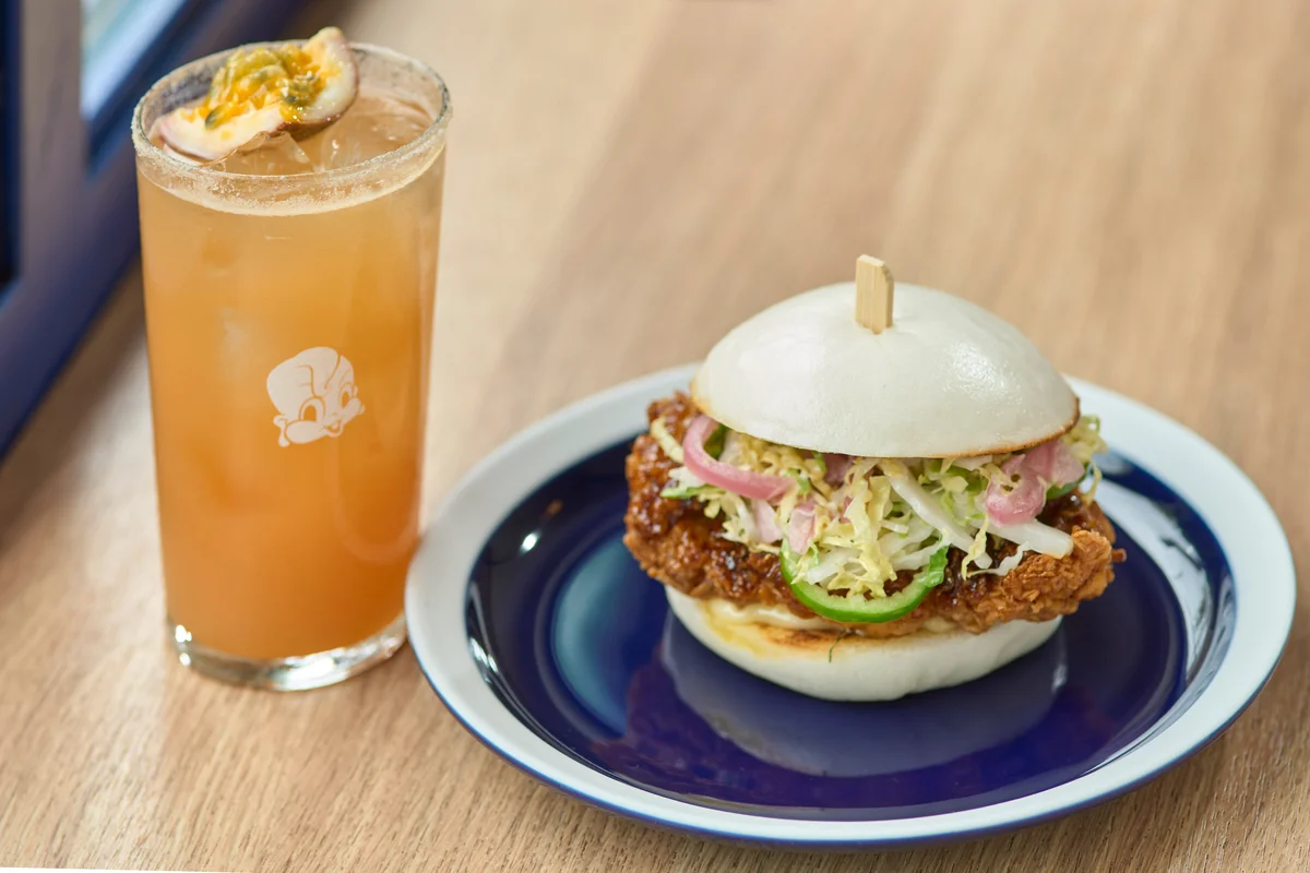 Little BAOのメニューFried Chicken Bao