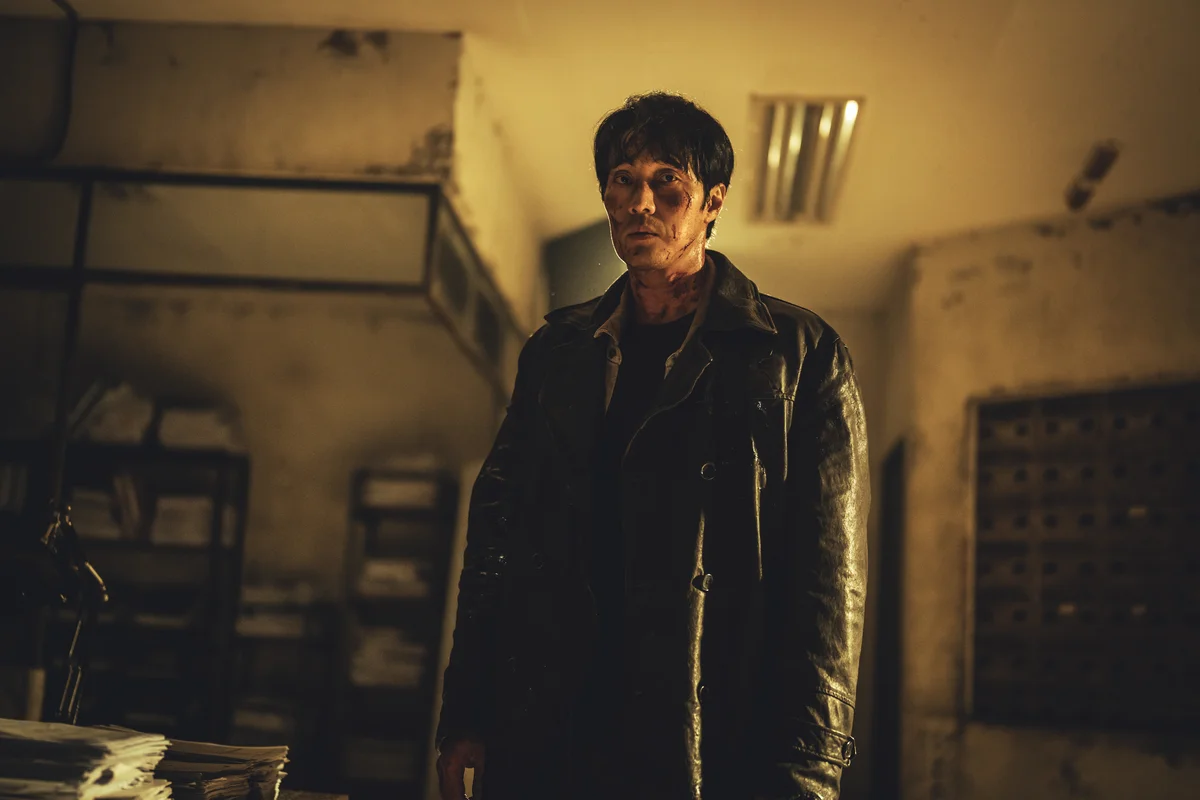 Netflix最新韓国ドラマ　ソ・ジソブ『広場』場面写真