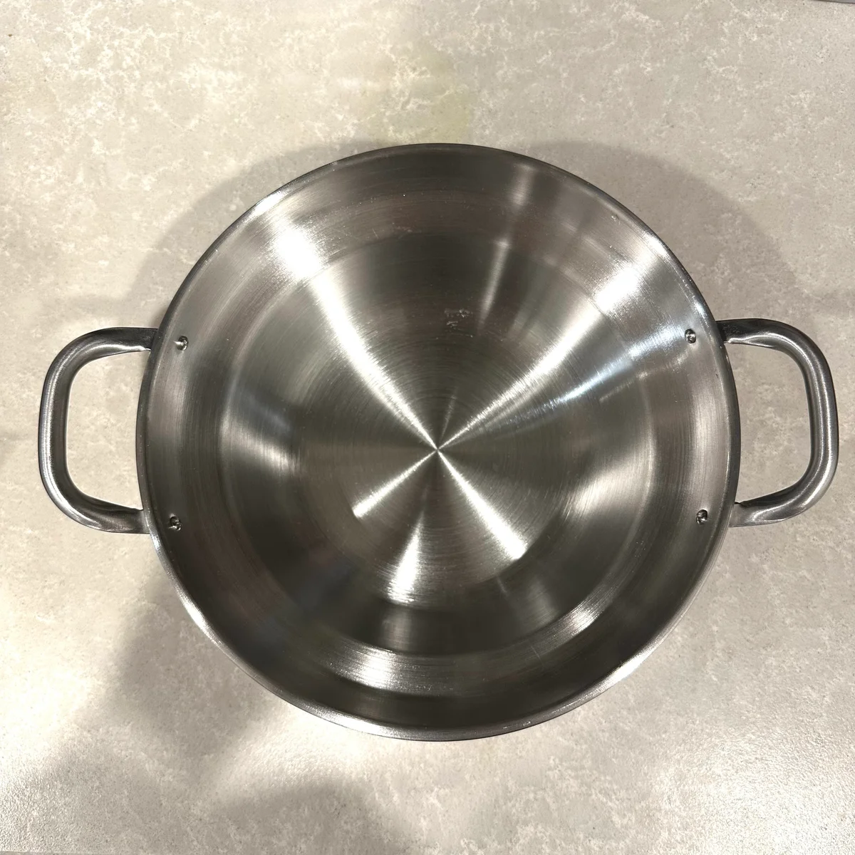 ＩＨ対応　ステンレス卓上鍋（１－２人用）