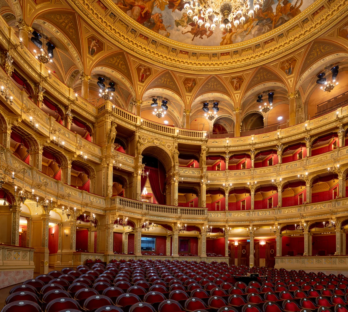 【ブダペスト開運旅】ハンガリー国立歌劇場