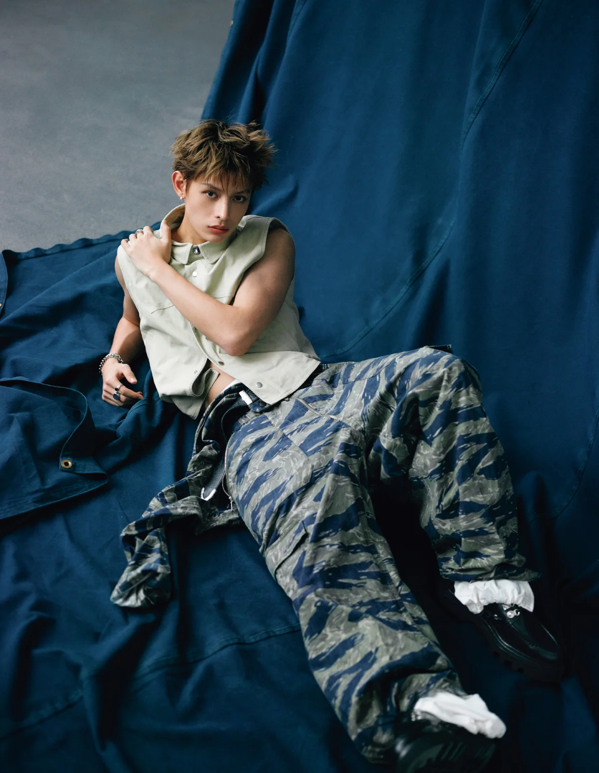 SPUR3月号に登場したCORTISのJAMES