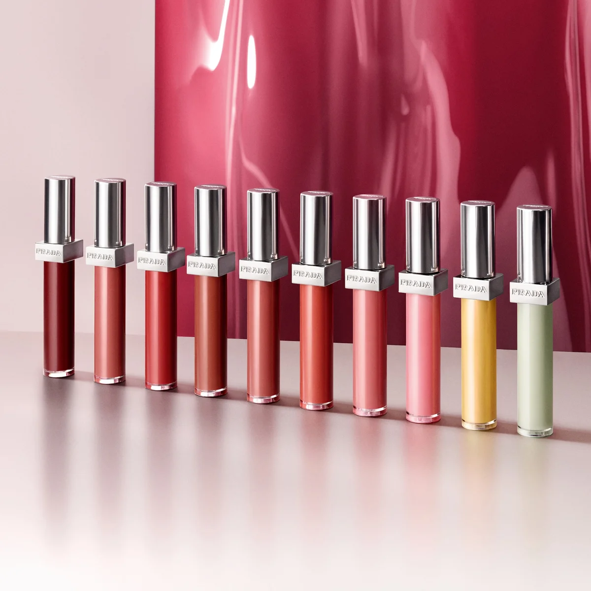 プラダ ビューティ プラダ リフレクション リキッド バーム グロス