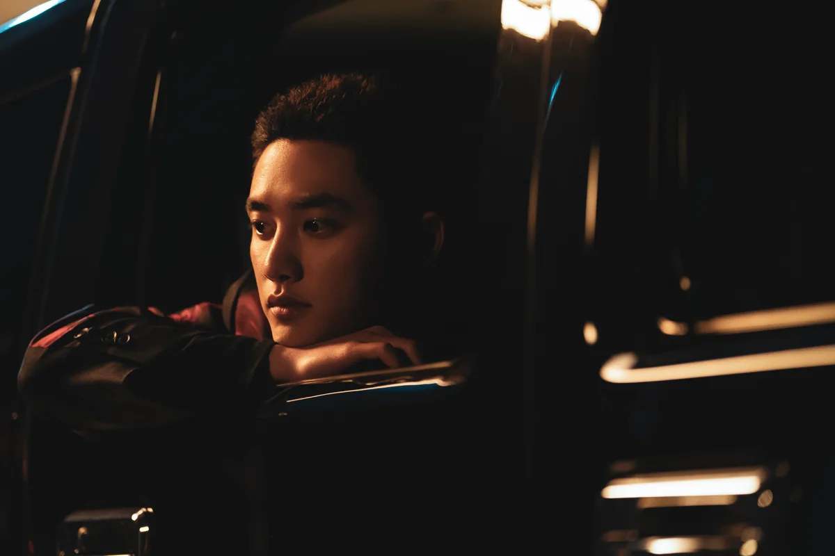 2025年注目の韓国ドラマ　チ・チャンウクとEXO ド・ギョンスの『捏造された都市』場面写真