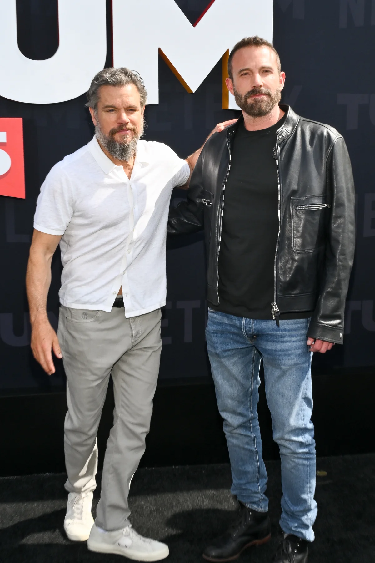 マット・デイモン、ヒゲを伸ばした別人のよの画像_1