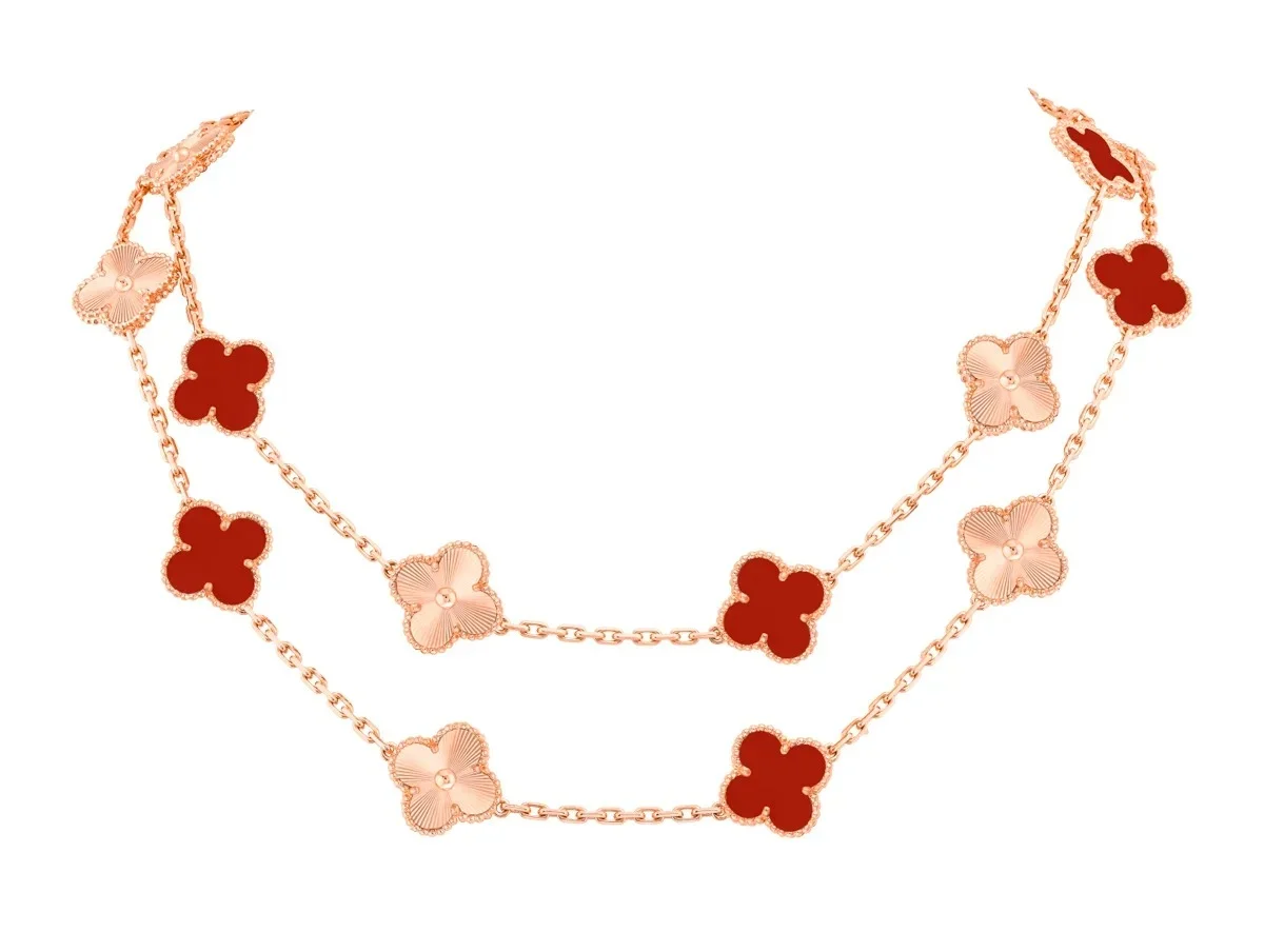 「ヴィンテージ アルハンブラ ロングネックレス（20モチーフ）」〈K18RG、カーネリアン〉￥2,956,800