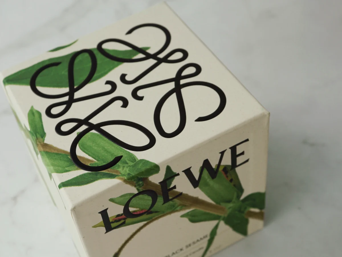 ロエベ Black Sesame キャンドル