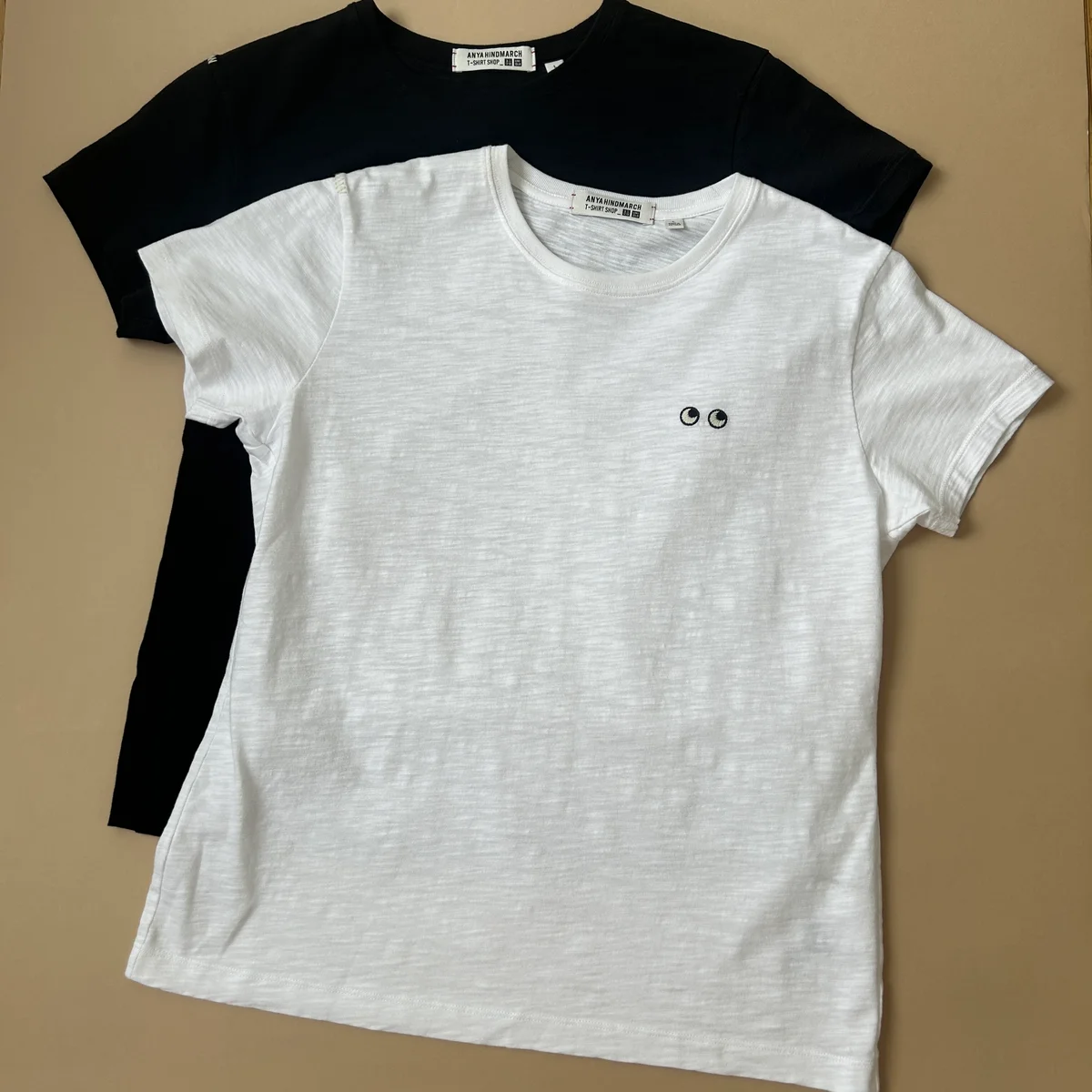 ユニクロ×アニヤ・ハインドマーチ　スラブTシャツ
