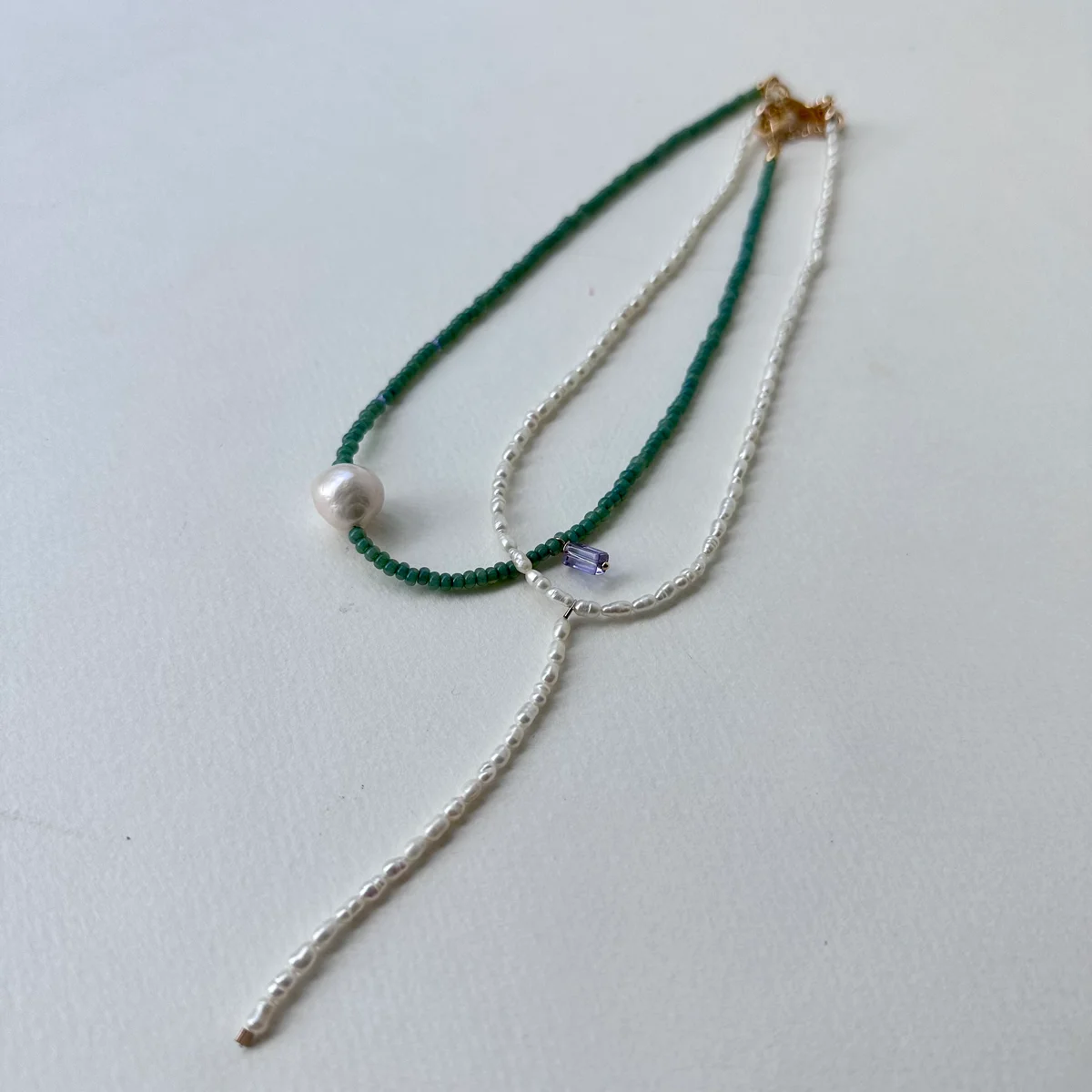 SEYCHELLES NECKLACE ・ST TROPEZ PEARL LARIAT ／BRIWOKのネックレス