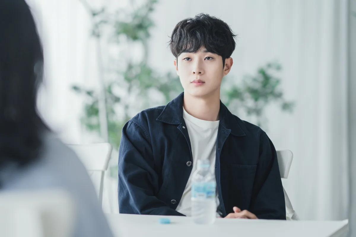 チェ・ウシク　Netflix韓国ドラマ『その年、私たちは』の場面写真　韓国俳優
