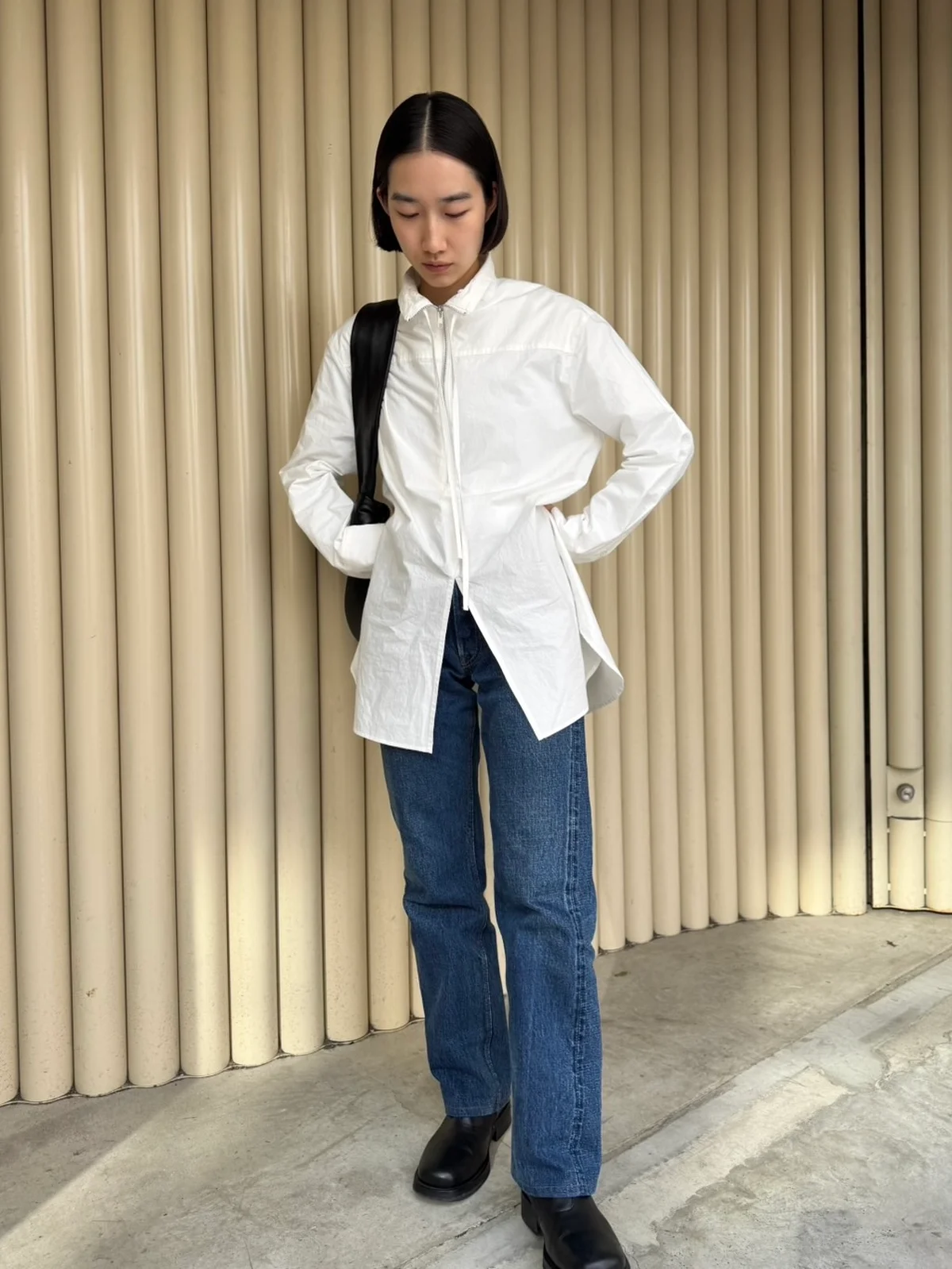 制作アシスタント、モデル 百音さんのコーディネート全身