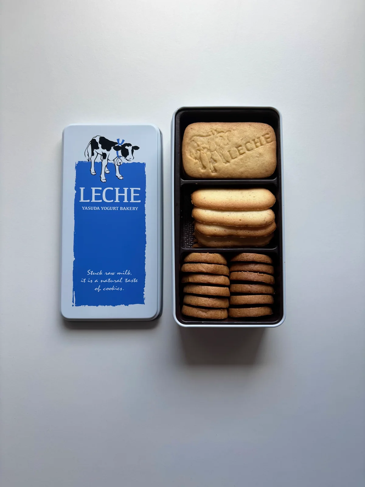新潟土産　ヤスダヨーグルト　LECHEクッキー缶 Ao