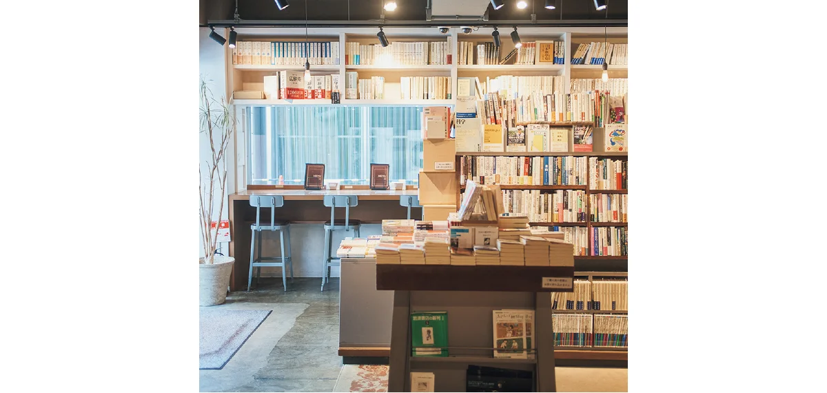 書店 神保町ブックセンター　内観