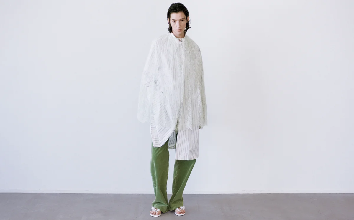 マメ クロゴウチのサンダル