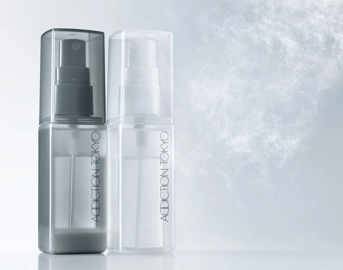 夏でも毛穴を感じさせない、パーフェクトスキンへ導くフィックスミスト