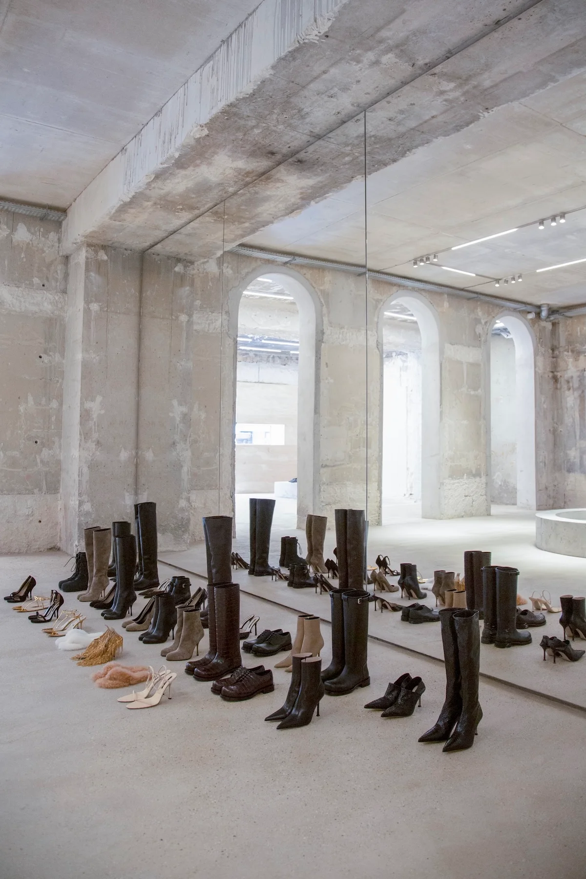 2026FWパリファッションウィーク、番の画像_2