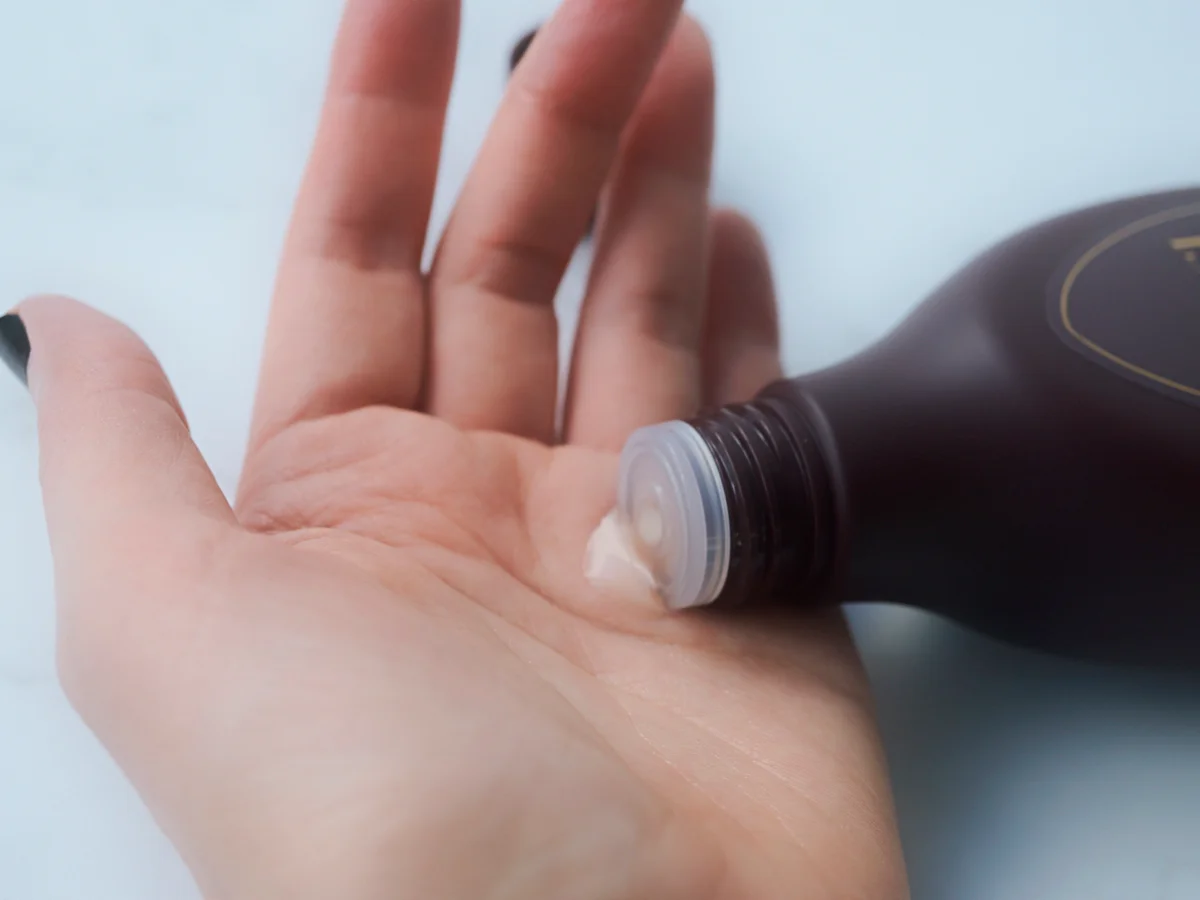 HACCI ボディウォッシュ BEE ショコラ