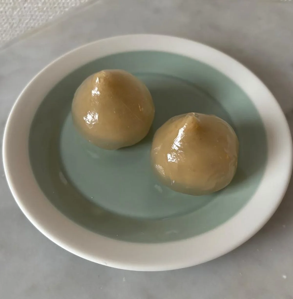 岐阜・中津川「松月堂」の栗苞は、もっちりとした葛の食感がおいしさに拍車をかけて