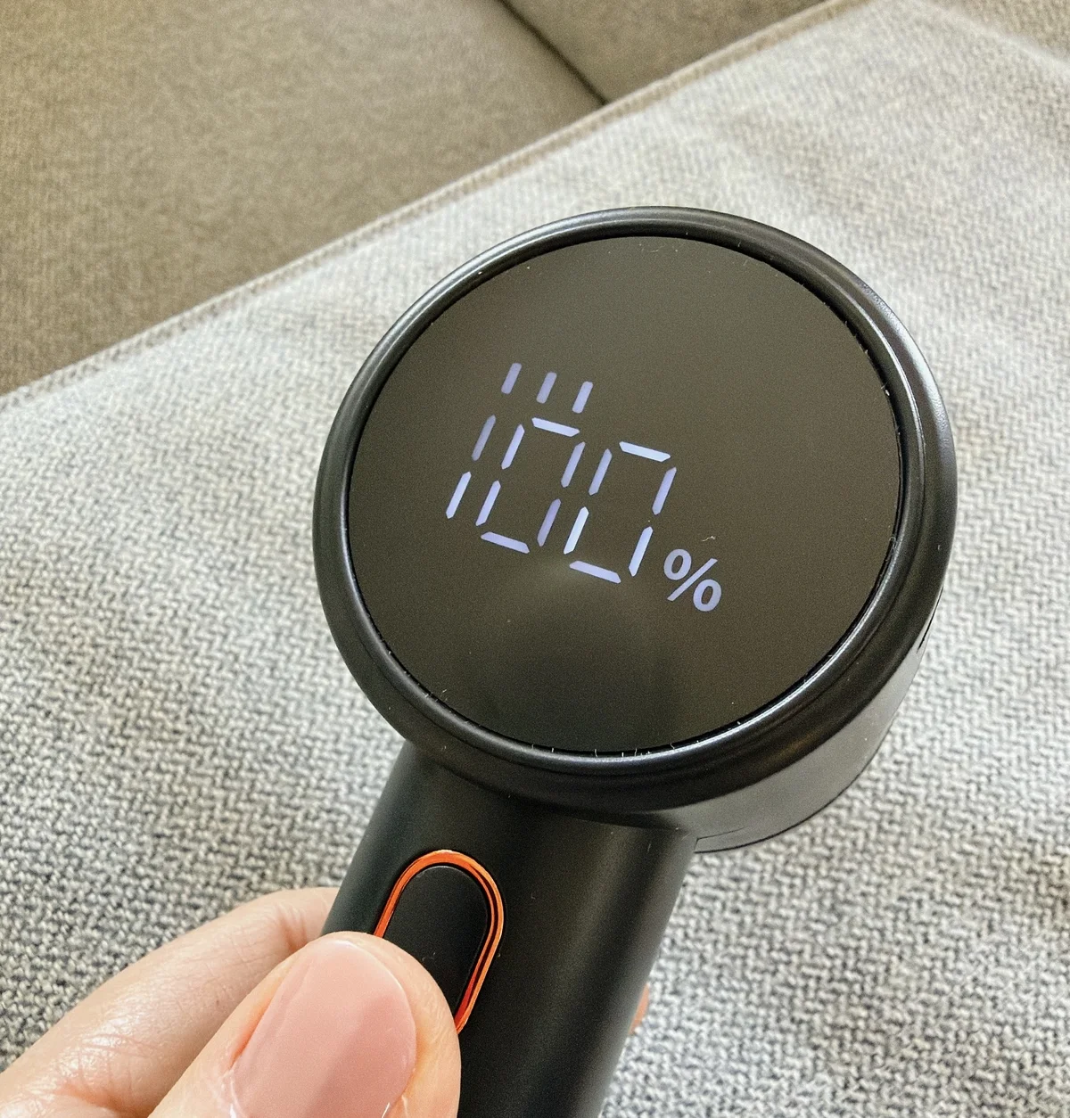 FrSaraの液晶ディスプレイの画像