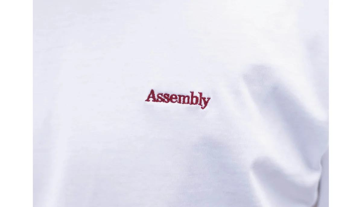 横浪修コラボレーション　アートTシャツのロゴ