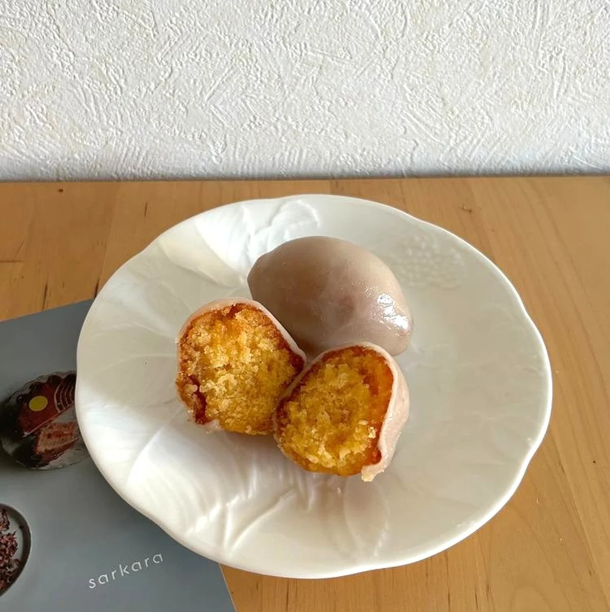 衝撃のジューシーさ。サルカラのレモンケーキは、概念を覆す、と評判！