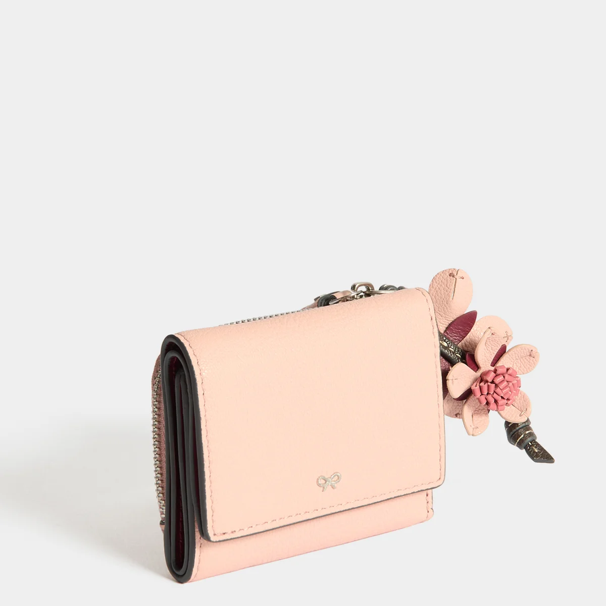 アニヤ・ハインドマーチ「Sakura ミニ・トライフォルド・ウォレット」の側面