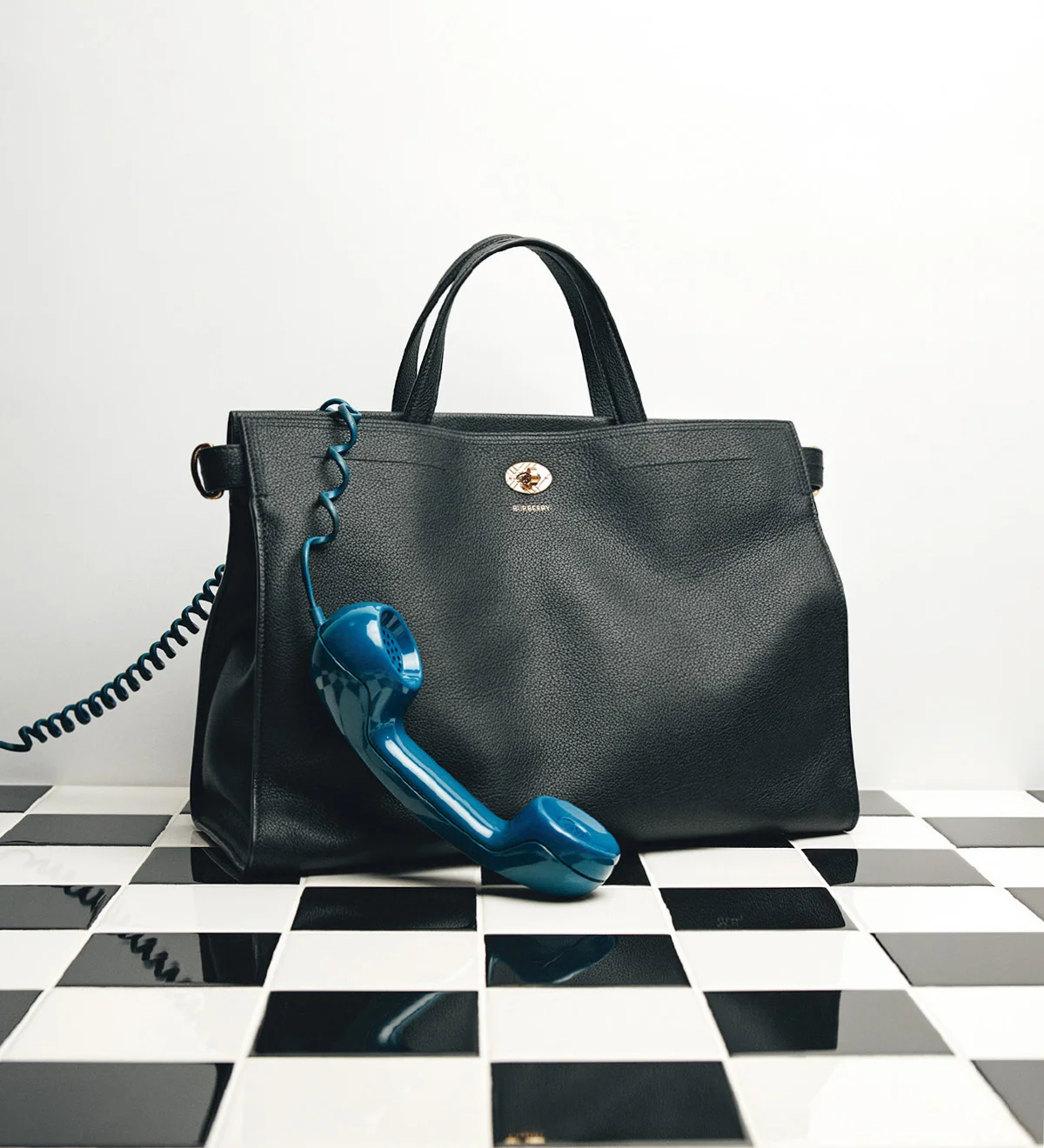 BURBERRY（バーバリー）　バッグ「コッツウォルズ」