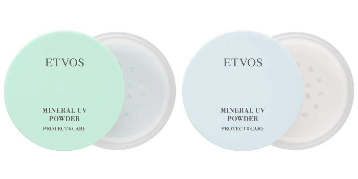 エトヴォス ミネラル UVパウダー AZ 左から／ペールミント、スノーホワイト 各￥3,630〈2026年3月4日発売〉