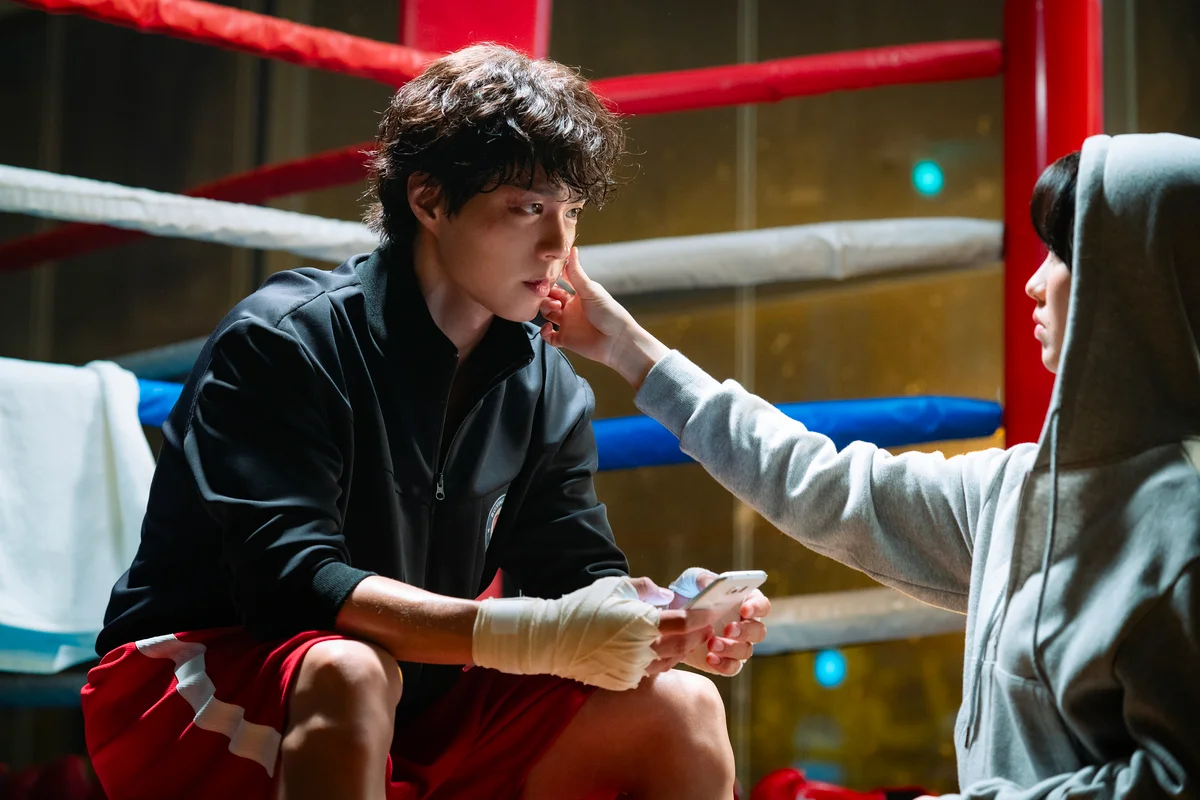 パク・ボゴム　新作韓国ドラマ『ビッグボーイ』の場面写真　Amazonプライム配信