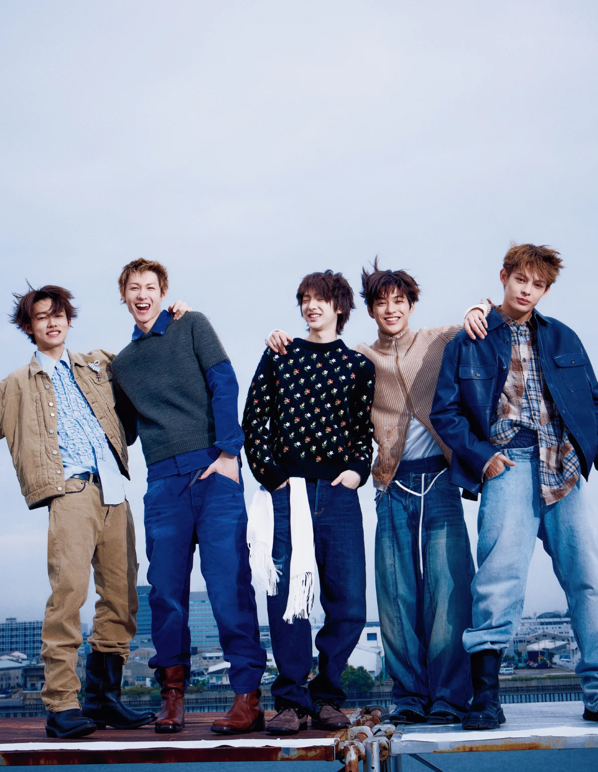 SPUR3月号に登場したCORTISのメンバー