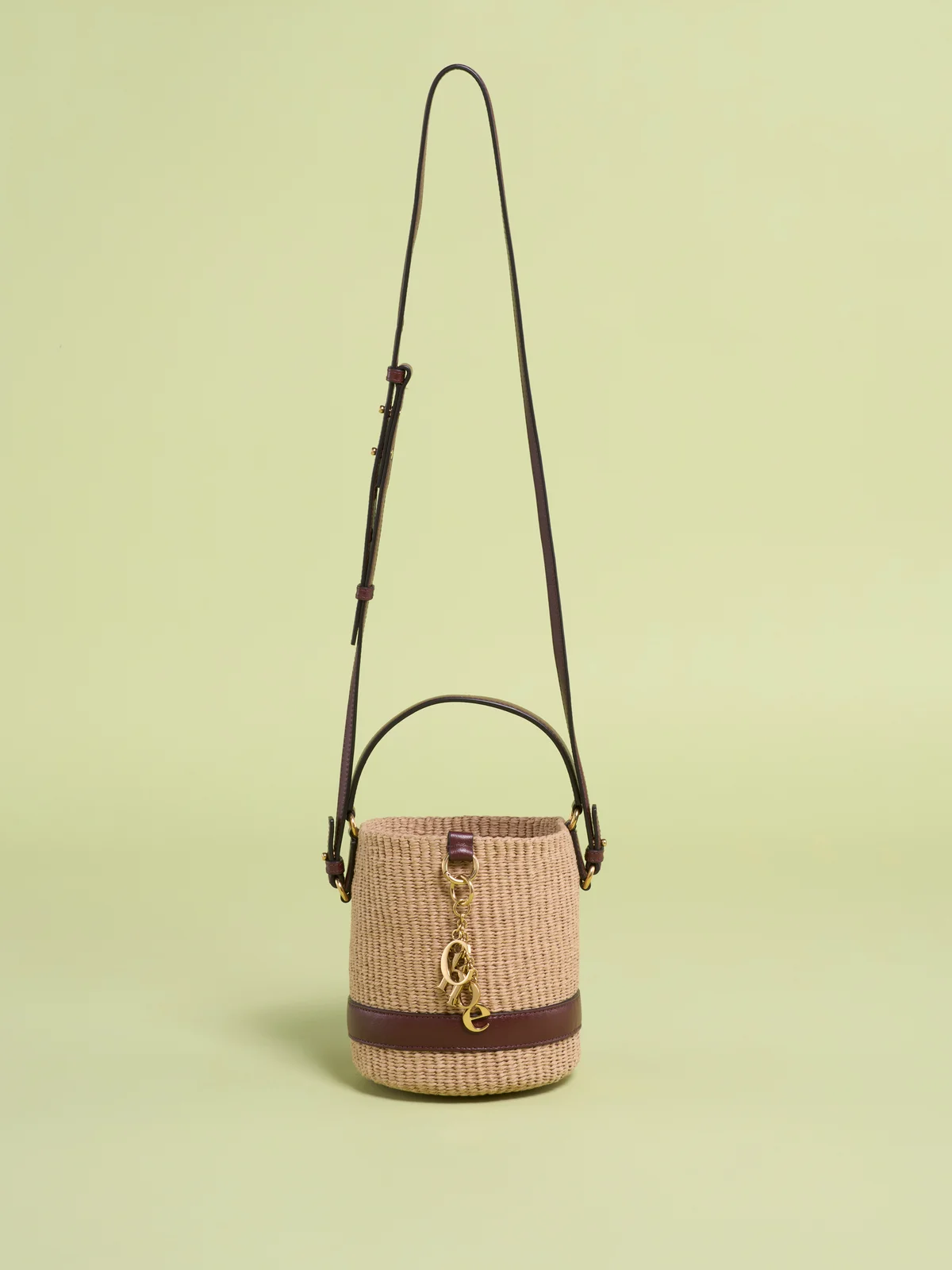 クロエナチュラルファイバー製Chloé Charmsバスケットバッグ