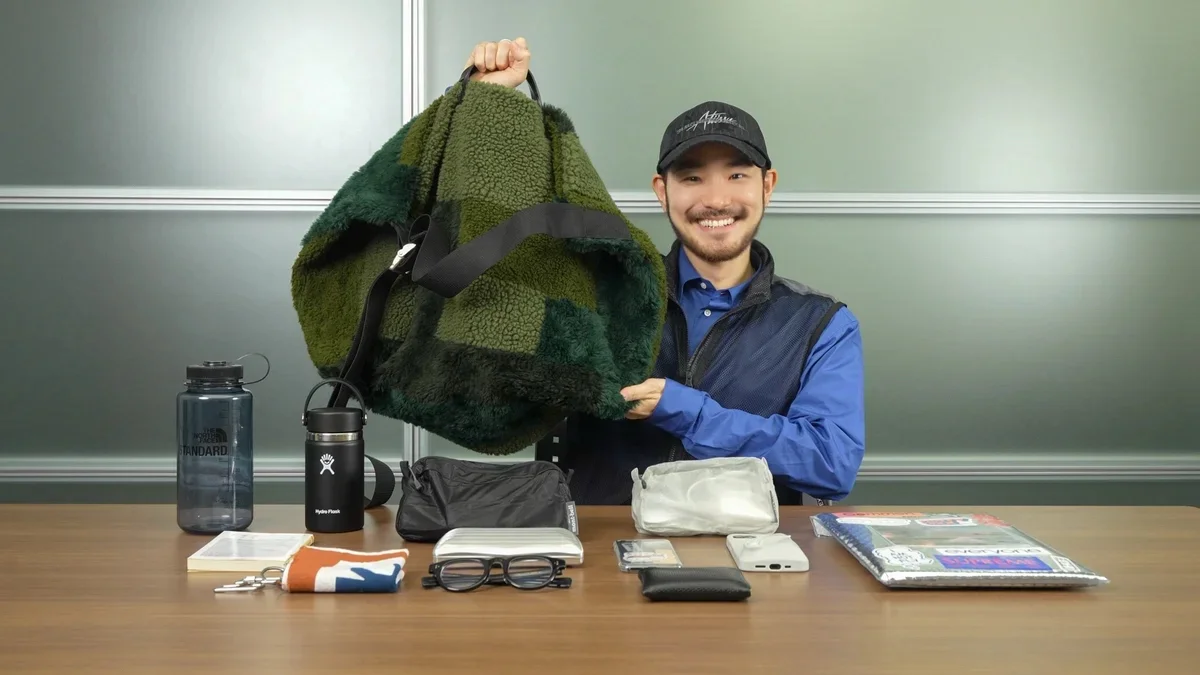 SPUR WEBディレクター兼デザイナー林のヨークのバッグ