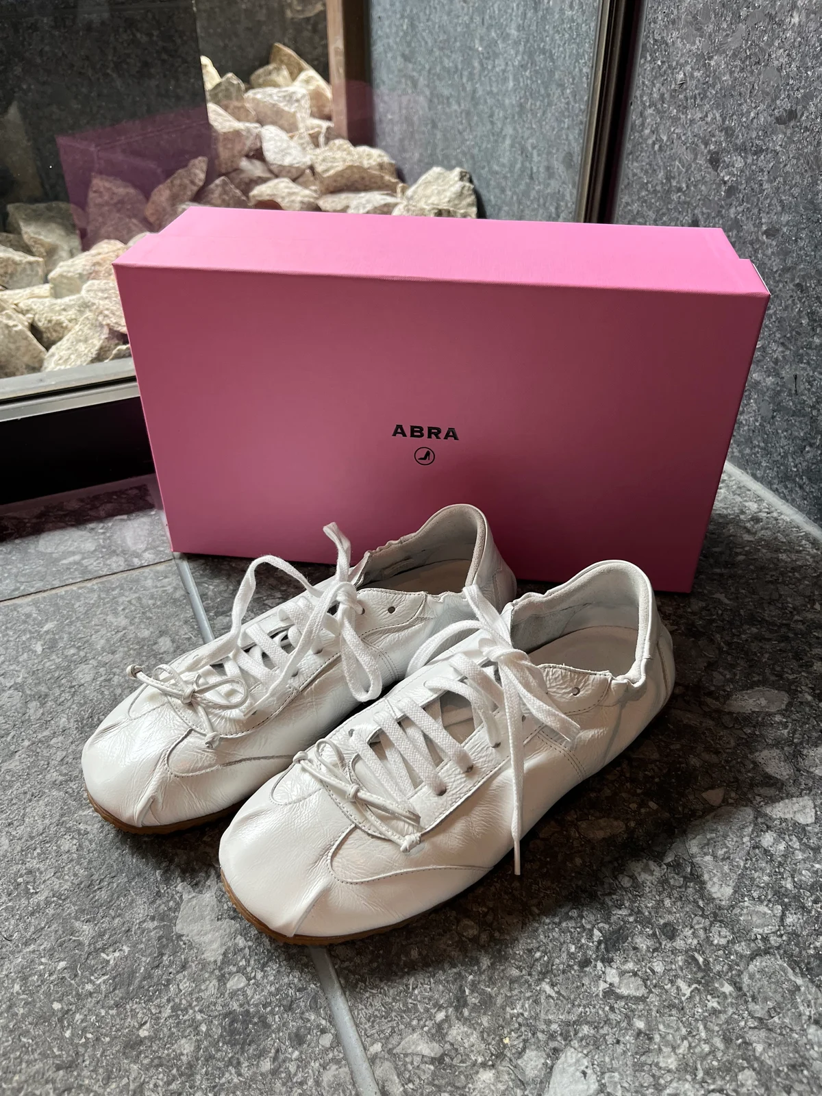 アブラ バレエシューズ 物撮り シューズカバー