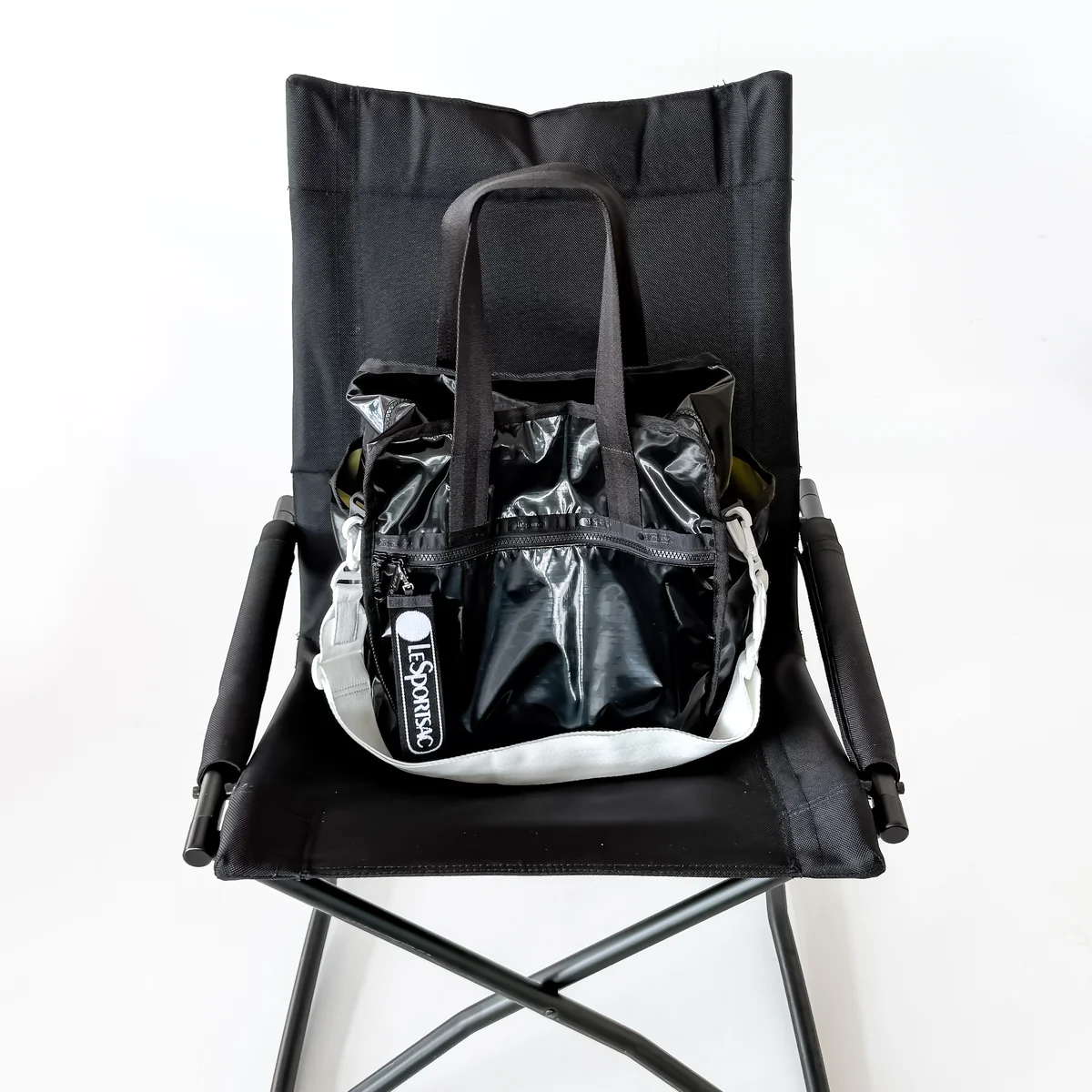 レスポートサックジャパンとひとりっぷコラボ　ワンデイキャビン（オボロ）