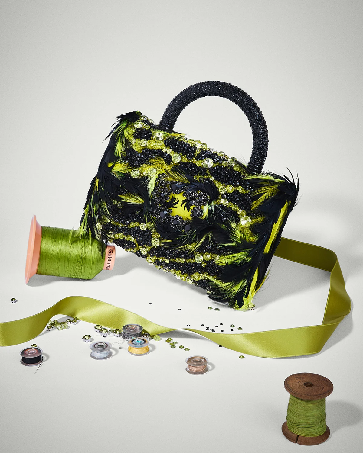 ロジェヴィヴィエRoger Vivierの2026年春夏Pièce Uniqueコレクション「パラディ・ノワール」