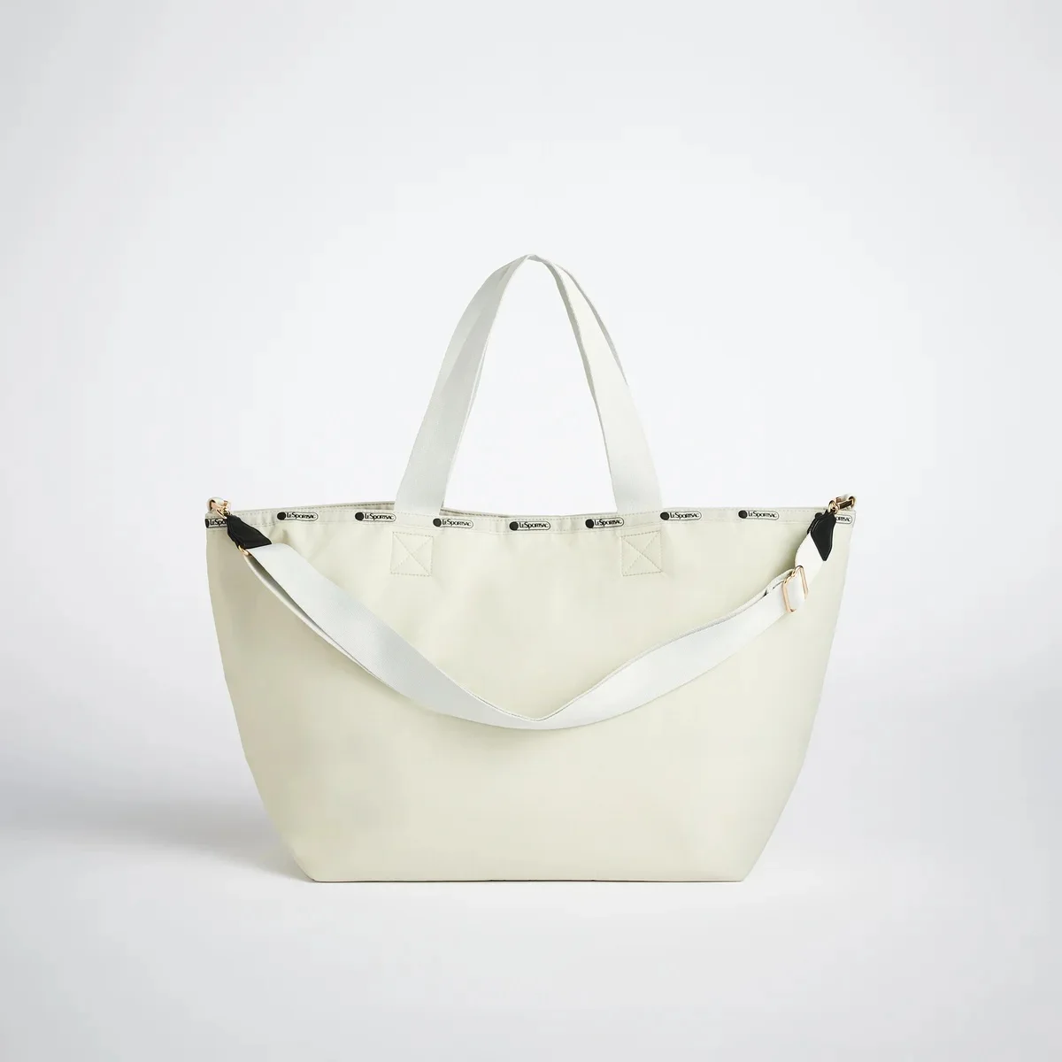 レスポートサックのバッグ「AT AVENUE TOTE」