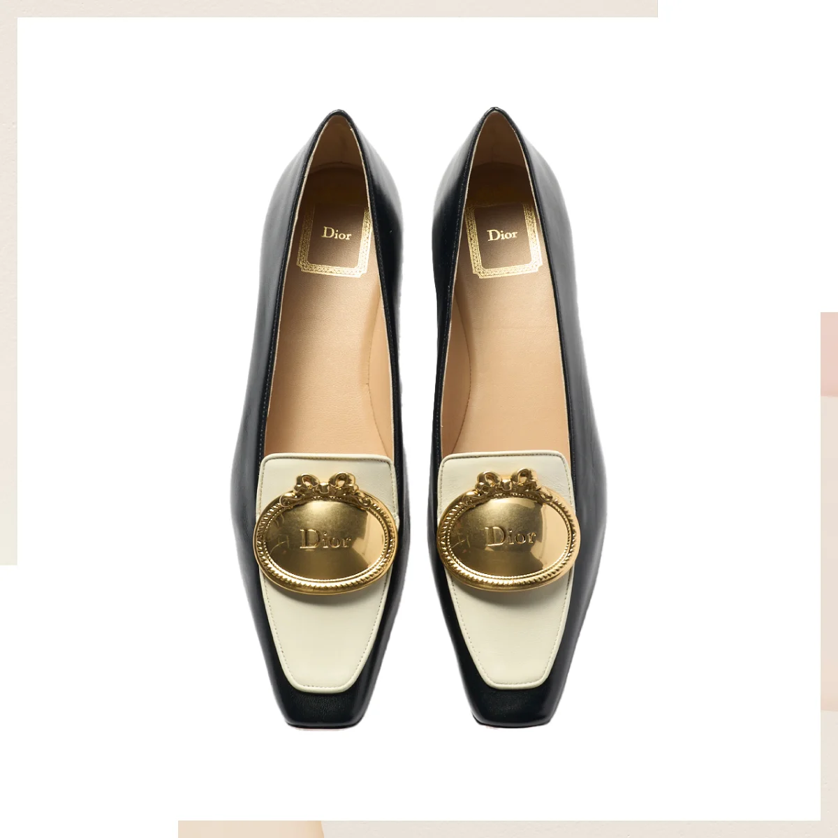 ディオールのDior Médaillon ローファー