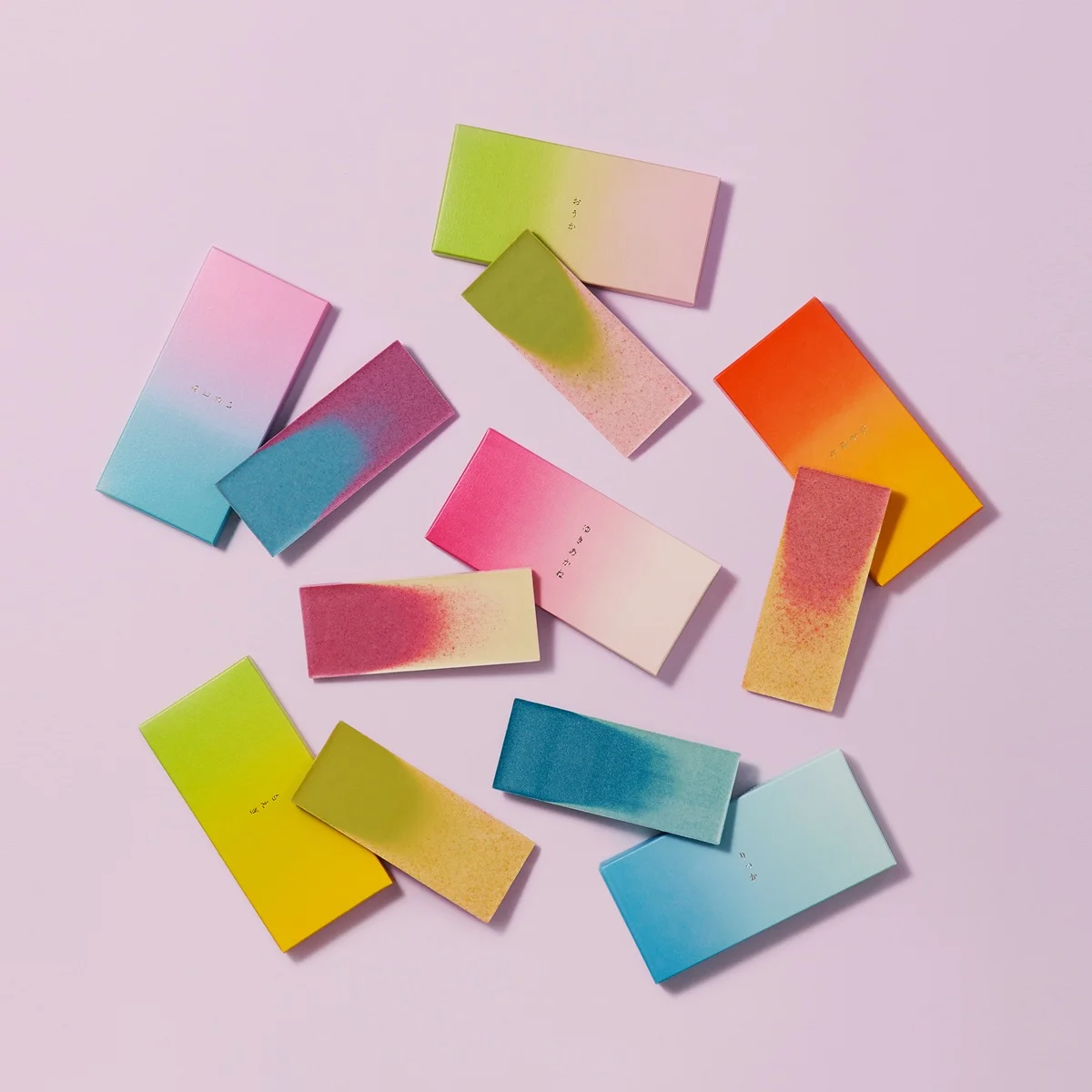 リトル マザーハウス、日本の四季をグラデーションで表現したチョコレート。カラーグラデーションが美しい６種