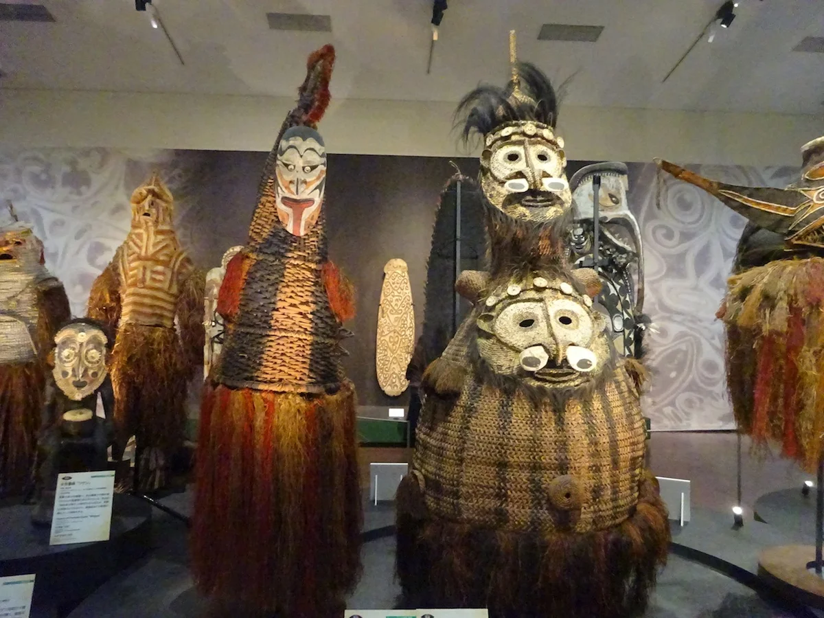 世界探検の旅展　「アワン」の仮面