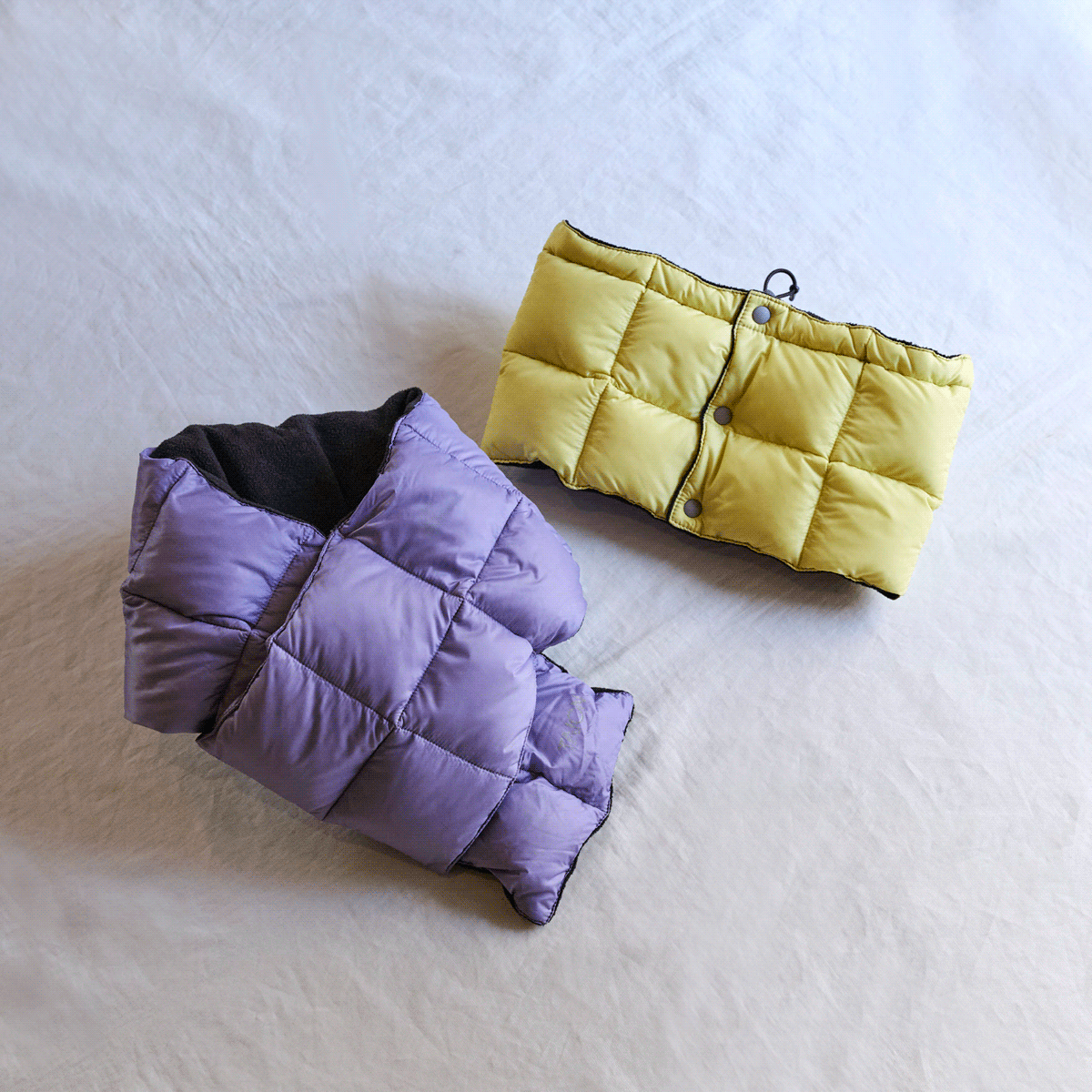 タイオンのダウンマフラーとダウンネックウォーマー