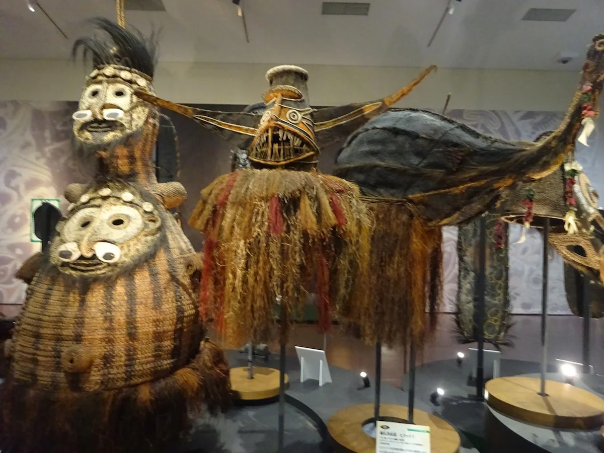 世界探検の旅展　ニューギニアの精霊「コヴァヴェ」