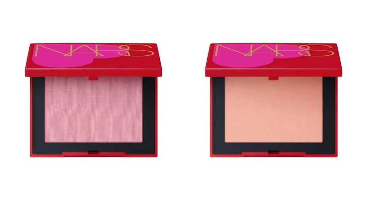 NARS ブラッシュ N 左から／903A、925A 各￥5,060〈2025年1月8日限定発売〉