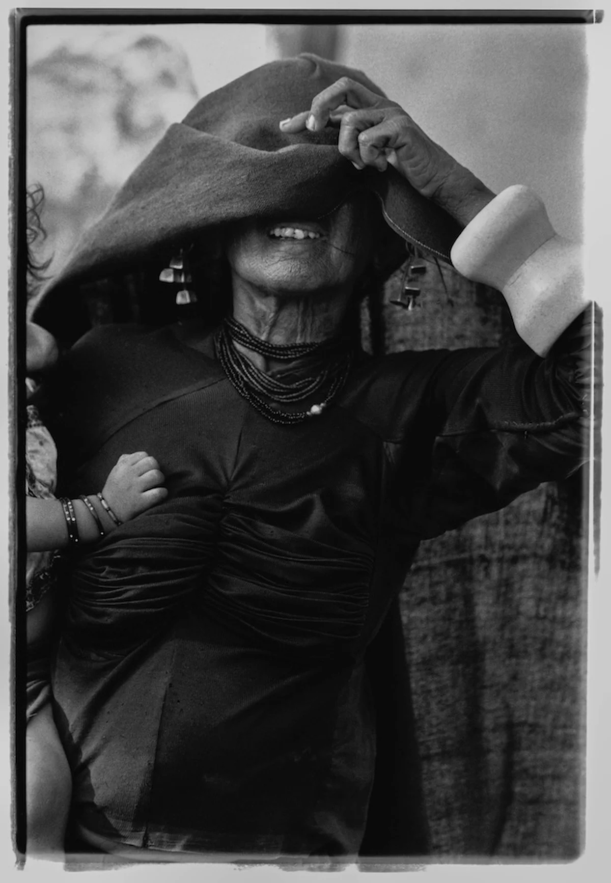 高木由利子が30年追い続けた、伝統的な衣の画像_1