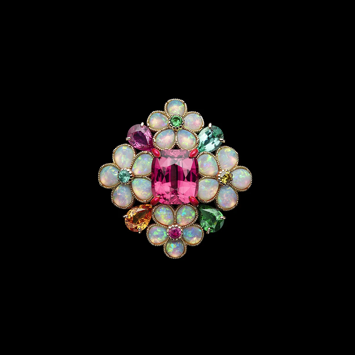 「ディオール ミリー ダンテル」リング〈PG、ダイヤモンド、ピンクスピネル、イエローサファイア、ピンクサファイア、パライバトルマリン、マンダリンガーネット、ツァボライトガーネット、ホワイトオパール〉