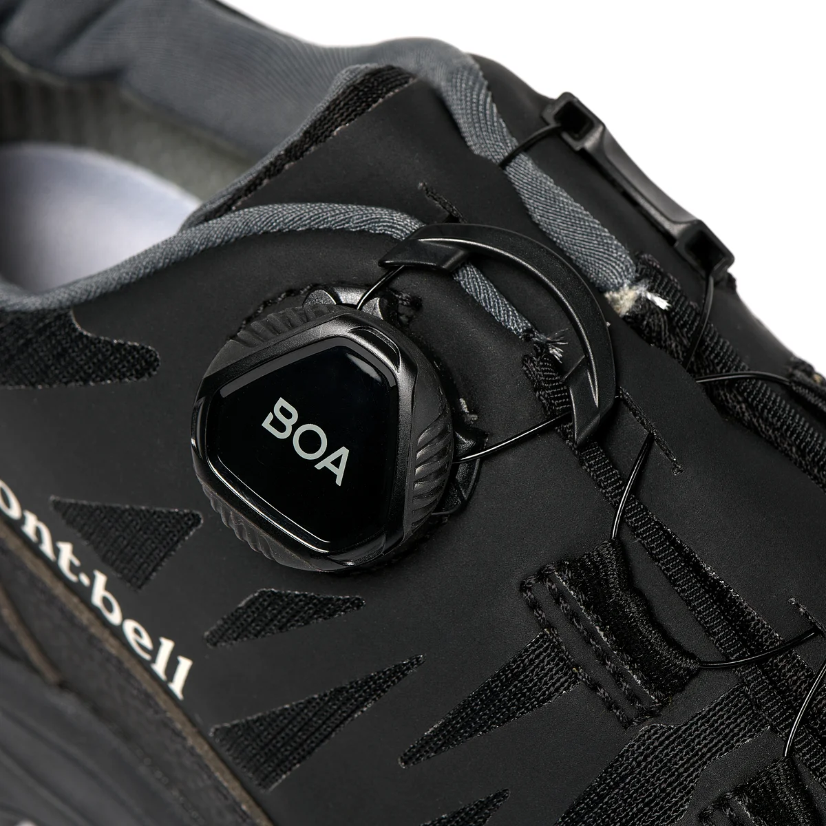モンベルのシューズ「トレールウォーカー BOA Women's」のディテール