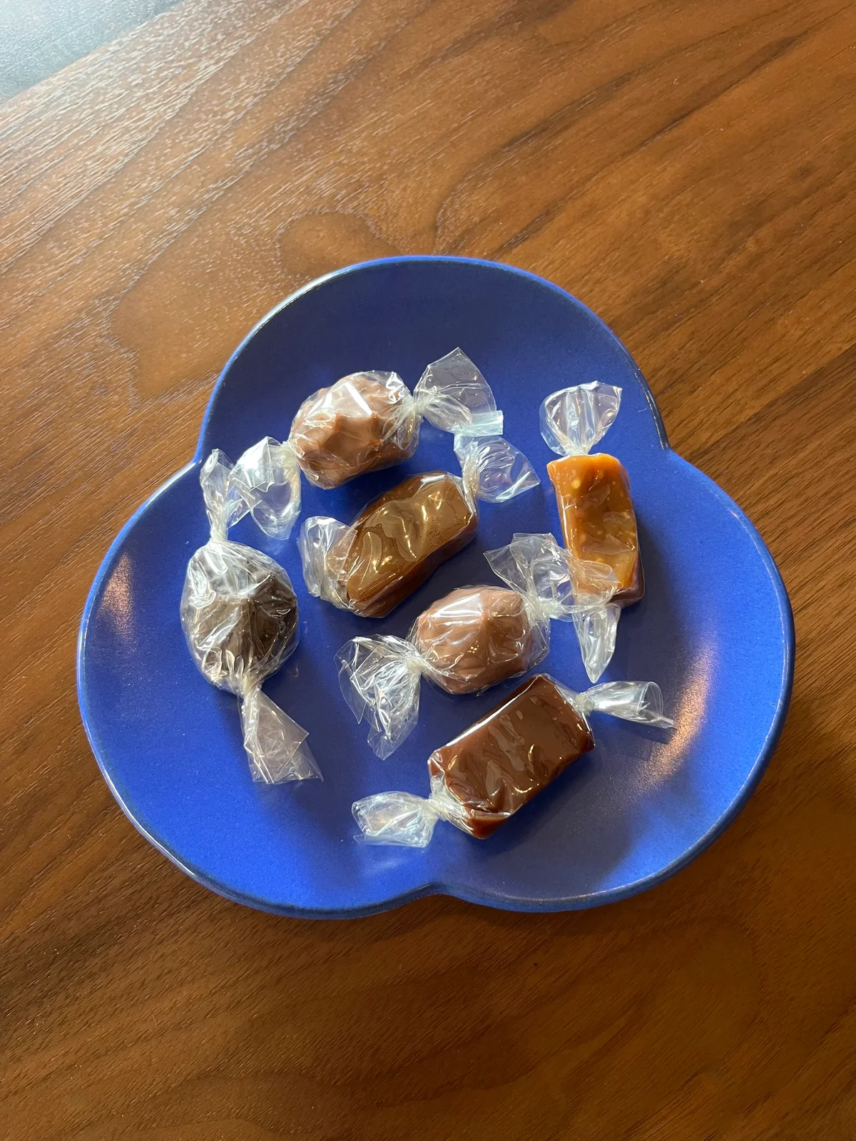 ジャック・ジュナン ミックスポシェット マカダミアプラリネキャラメル